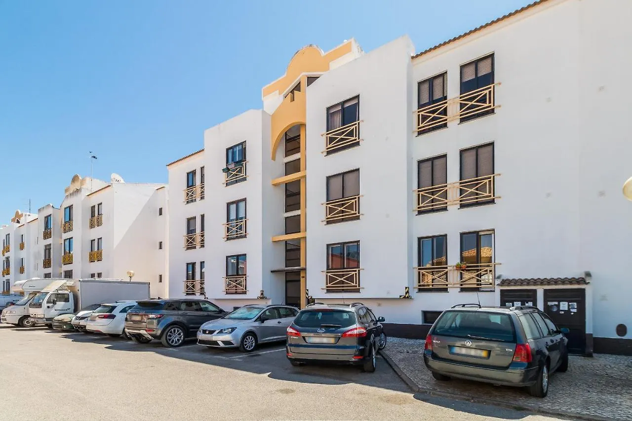 Pensión Passaro Azul Guesthouse By Algarve Golden Properties Lagos Portugal