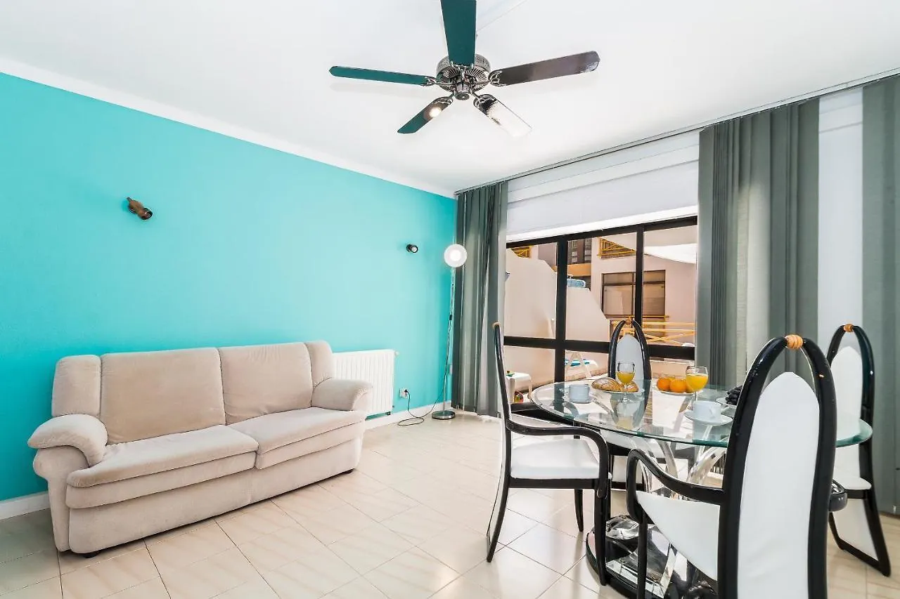 Passaro Azul Guesthouse By Algarve Golden Properties 라고스 포르투갈